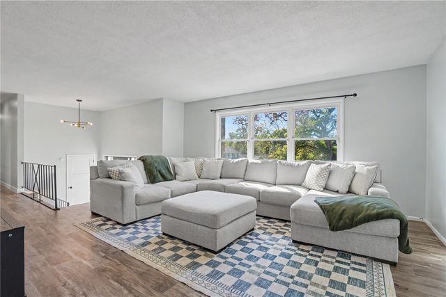 254 NE Brentwood Circle, Cedar Rapids, IA 52402
