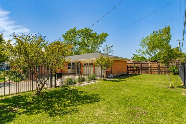 700 Ridgedale Drive, Richardson, TX 75080