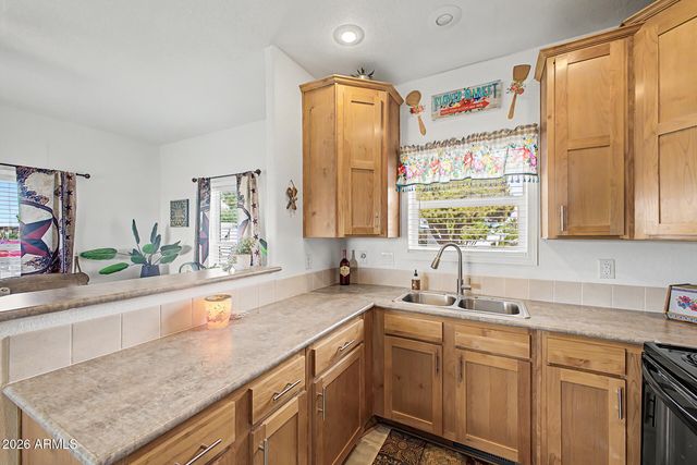 654 E RANCH Road 34, San Tan Valley, AZ 85140