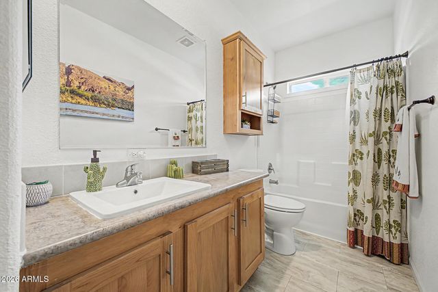 654 E RANCH Road 34, San Tan Valley, AZ 85140