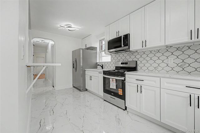 879 E 57th Street, Brooklyn, NY 11234