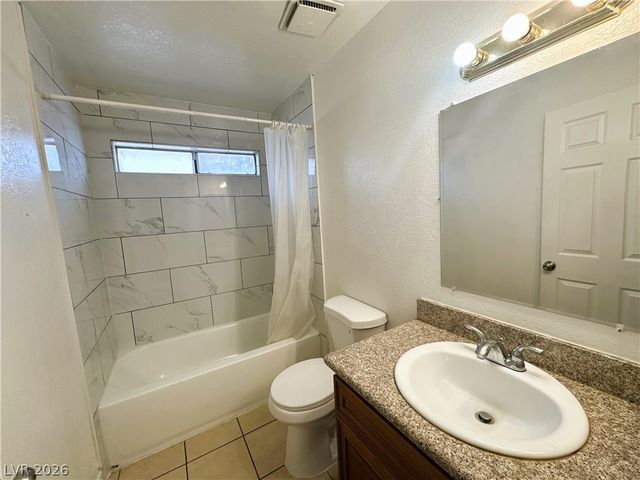 4744 Sand Creek Avenue C, Las Vegas, NV 89103