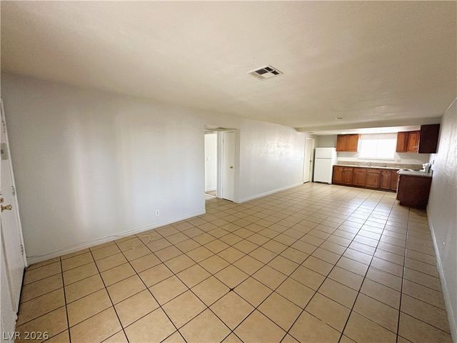4744 Sand Creek Avenue C, Las Vegas, NV 89103