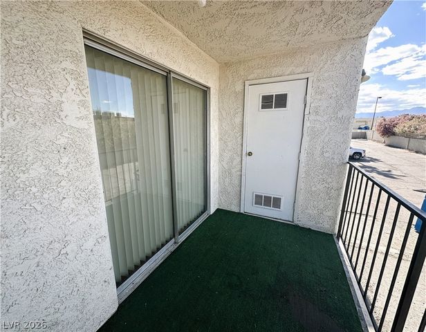 4744 Sand Creek Avenue C, Las Vegas, NV 89103