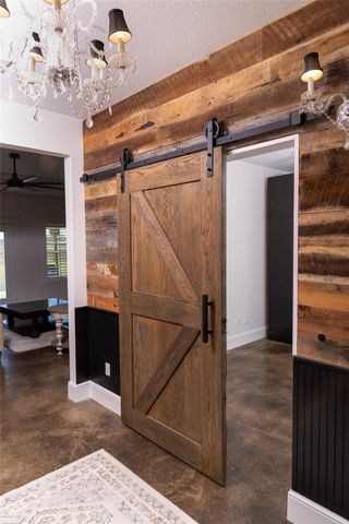 5330 Indian Trail Lane, Brenham, TX 77833