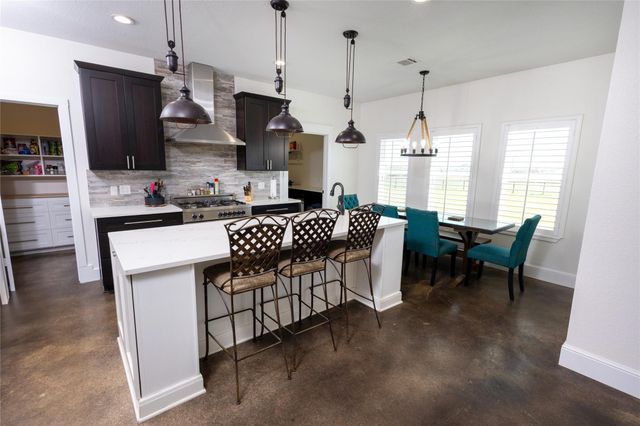 5330 Indian Trail Lane, Brenham, TX 77833