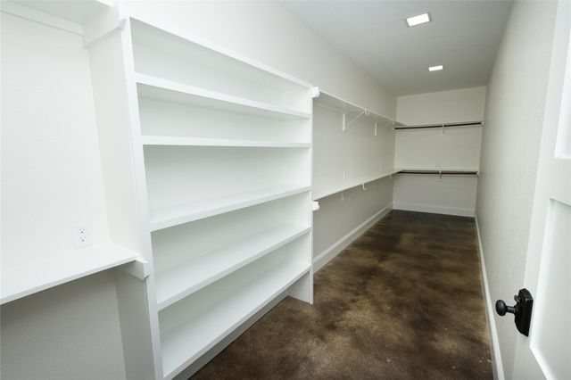 5330 Indian Trail Lane, Brenham, TX 77833