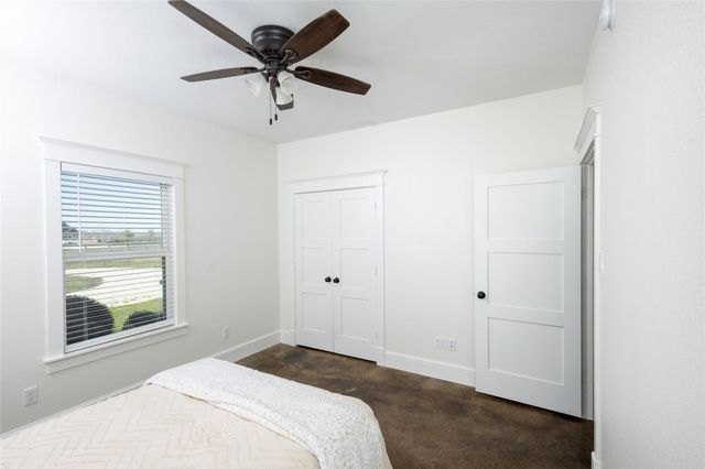 5330 Indian Trail Lane, Brenham, TX 77833