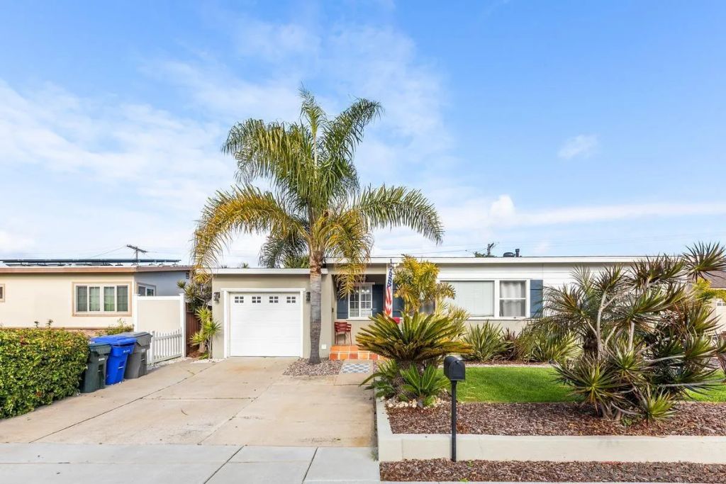 1219 Downing St., Imperial Beach, CA 91932