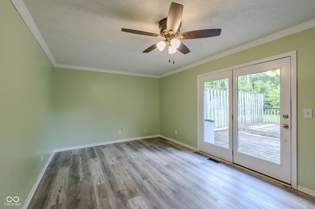 5722 Wheelhorse Drive, Indianapolis, IN 46221