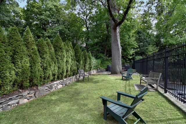 48 Sagamore Road 23, Bronxville, NY 10708