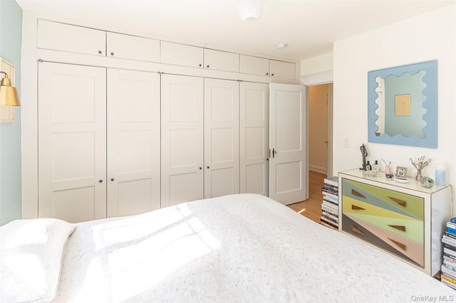 48 Sagamore Road 23, Bronxville, NY 10708