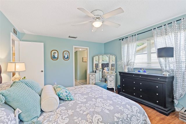 2220 MARSHALL DRIVE, Dunedin, FL 34698
