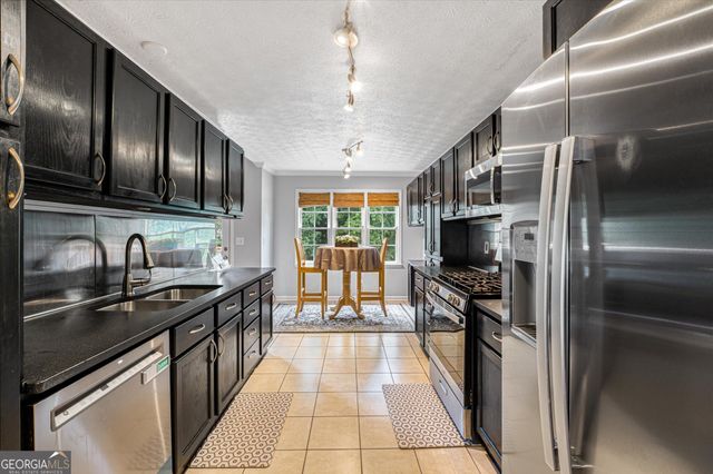 200 Brookhaven Place, Canton, GA 30114