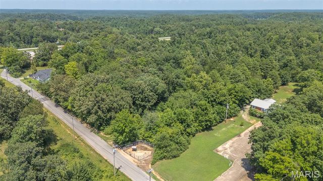 2727 Barron Road, Poplar Bluff, MO 63901