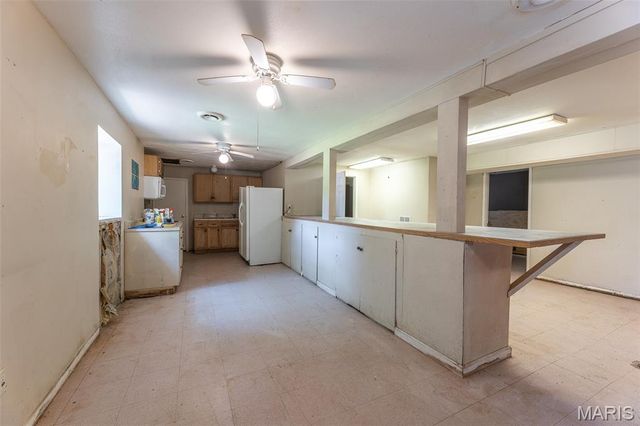 2727 Barron Road, Poplar Bluff, MO 63901