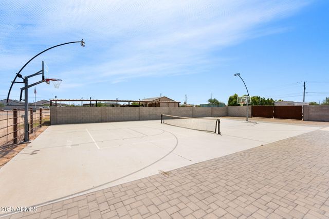 5250 E ROLLING RIDGE Road, San Tan Valley, AZ 85140