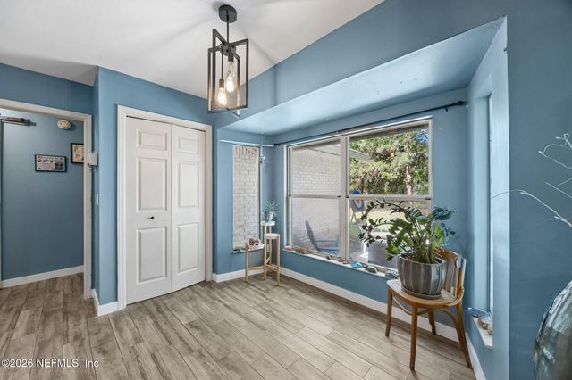 17240 HOLMES MILL Avenue, Jacksonville, FL 32226
