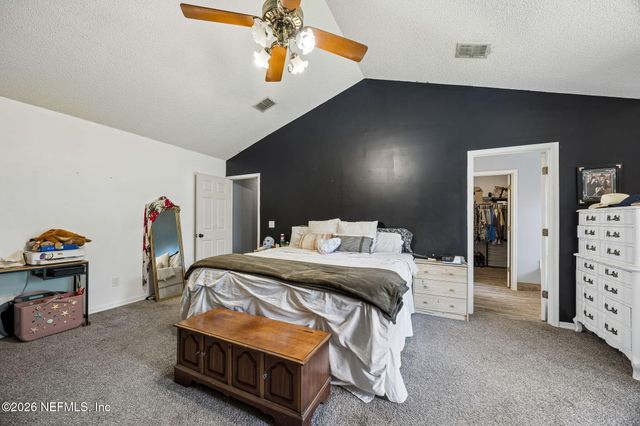 17240 HOLMES MILL Avenue, Jacksonville, FL 32226
