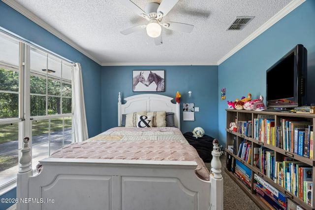 17240 HOLMES MILL Avenue, Jacksonville, FL 32226