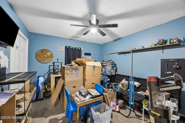 17240 HOLMES MILL Avenue, Jacksonville, FL 32226