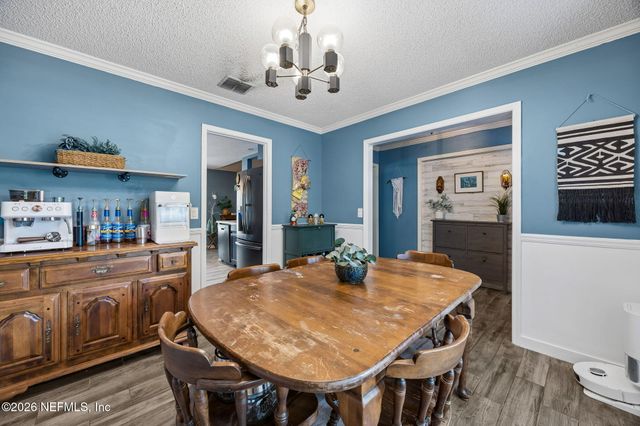 17240 HOLMES MILL Avenue, Jacksonville, FL 32226
