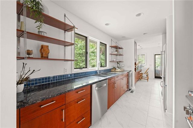 452 Sinclair Avenue NE, Atlanta, GA 30307