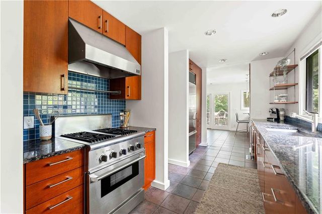 452 Sinclair Avenue NE, Atlanta, GA 30307