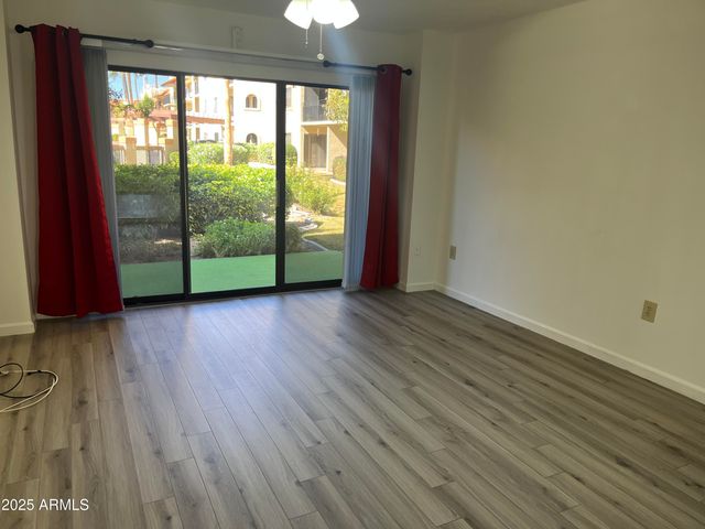 10330 W Thunderbird Boulevard C102, Sun City, AZ 85351