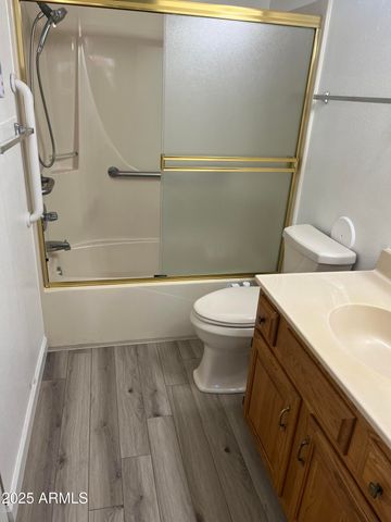 10330 W Thunderbird Boulevard C102, Sun City, AZ 85351