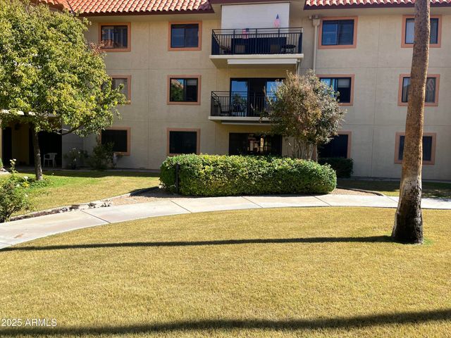 10330 W Thunderbird Boulevard C102, Sun City, AZ 85351