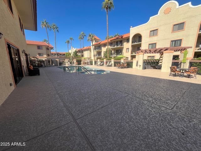 10330 W Thunderbird Boulevard C102, Sun City, AZ 85351