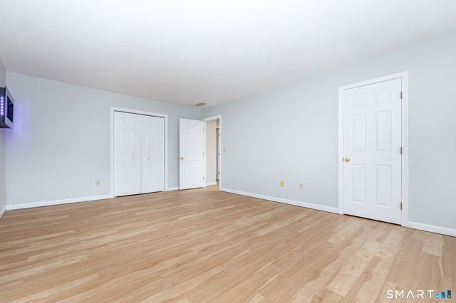 4 Fairmount Lane 4, Granby, CT 06035