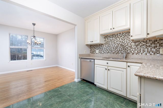 4 Fairmount Lane 4, Granby, CT 06035