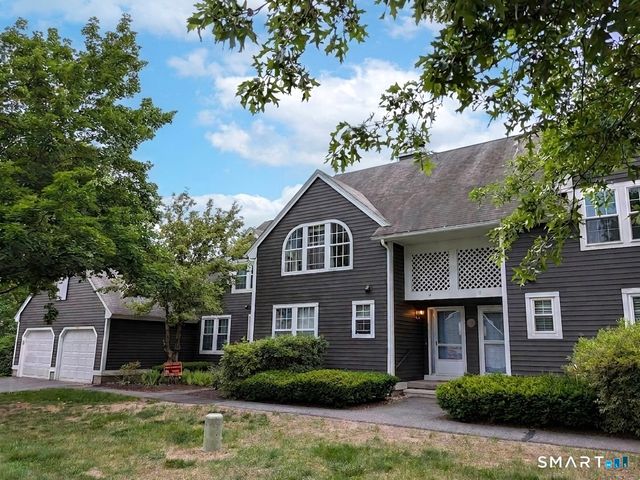 4 Fairmount Lane 4, Granby, CT 06035