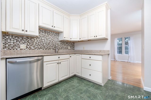 4 Fairmount Lane 4, Granby, CT 06035