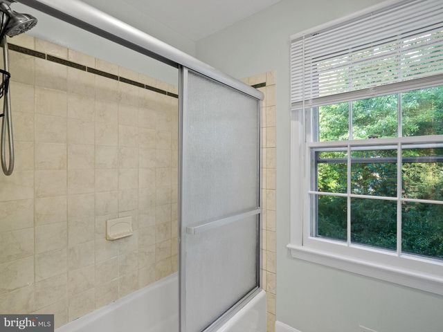 11603 AUBURN GROVE CT, Reston, VA 20194