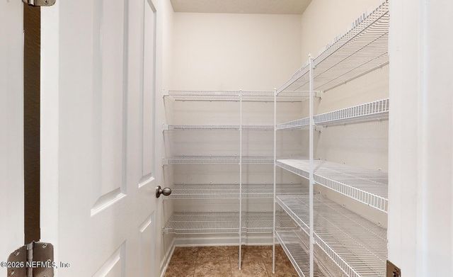 2077 AMBERLY Drive, Middleburg, FL 32068