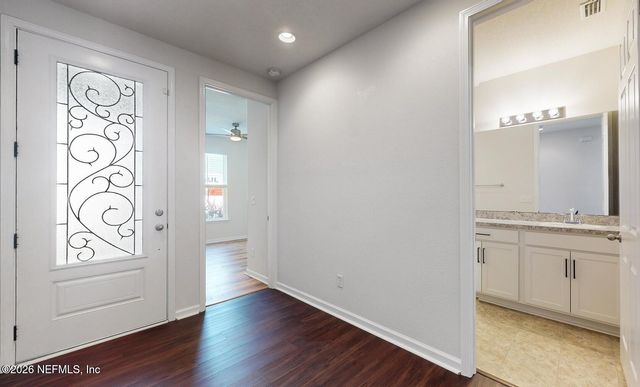 2077 AMBERLY Drive, Middleburg, FL 32068