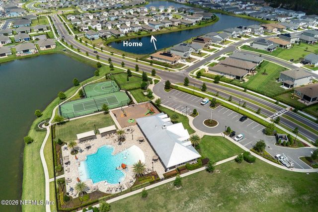 2077 AMBERLY Drive, Middleburg, FL 32068