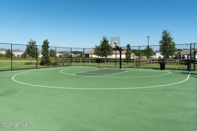 2077 AMBERLY Drive, Middleburg, FL 32068