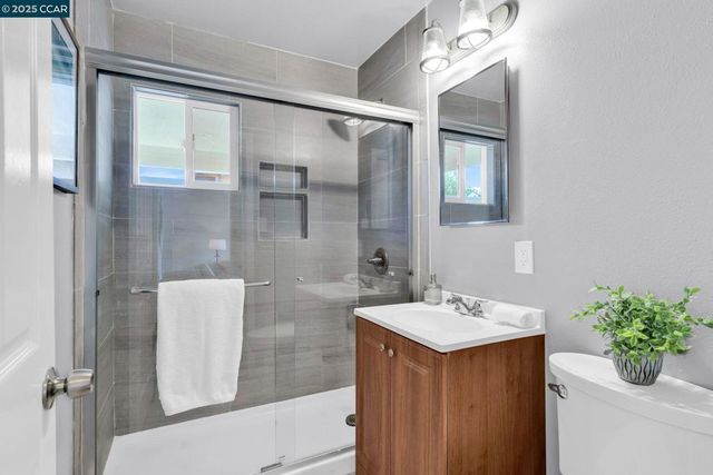 4141 Rita Dr, Martinez, CA 94553