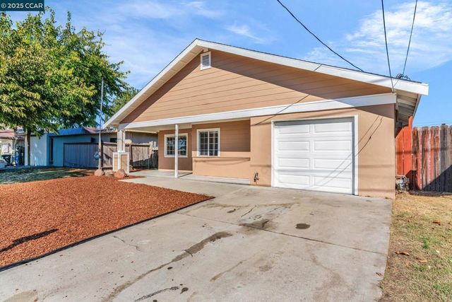 4141 Rita Dr, Martinez, CA 94553