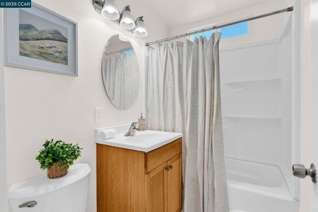 4141 Rita Dr, Martinez, CA 94553