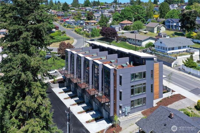 1157 Wheaton Way, Bremerton, WA 98310