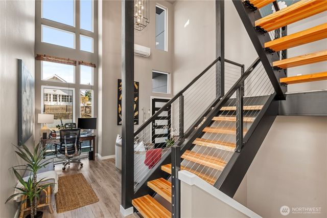 1157 Wheaton Way, Bremerton, WA 98310