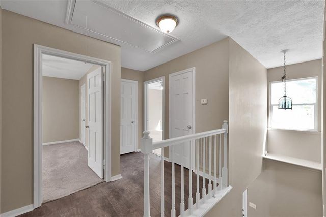696 Ravensworth Drive, Conroe, TX 77302