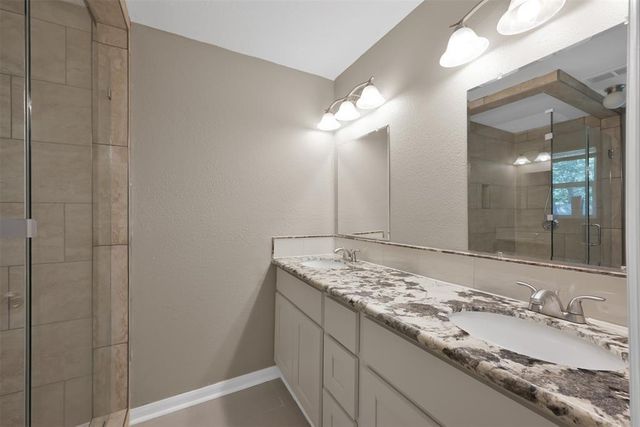 696 Ravensworth Drive, Conroe, TX 77302