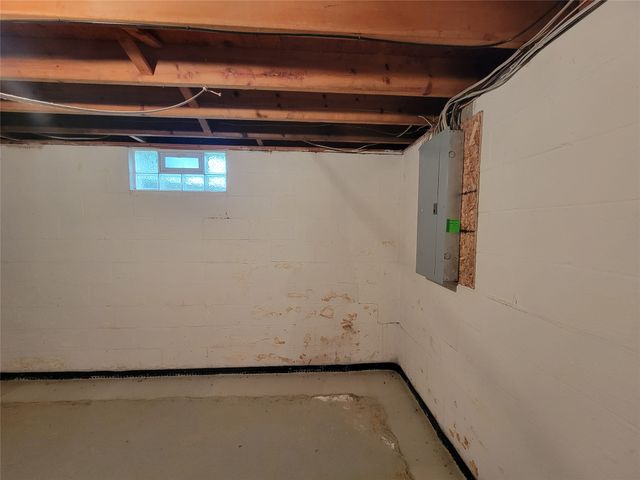 2831 PRESTA Court, Erie, PA 16506
