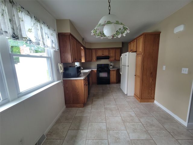 2831 PRESTA Court, Erie, PA 16506